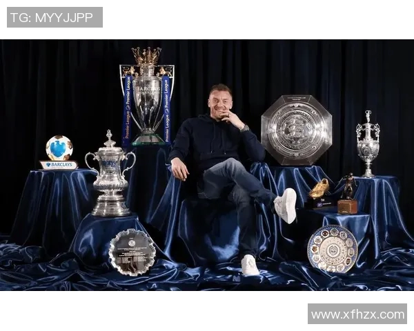 卢卡库的逆袭之路：从青涩小将到欧洲顶级前锋的传奇旅程