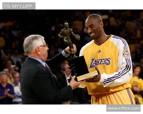 2004年全场对决詹姆斯与科比的精彩瞬间回顾与分析 2004年全场对决詹姆斯与科比的精彩瞬间回顾与分析